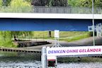 3. Juli 2020 - Blick auf die Nordhafenbrücke, Berlin Moabit